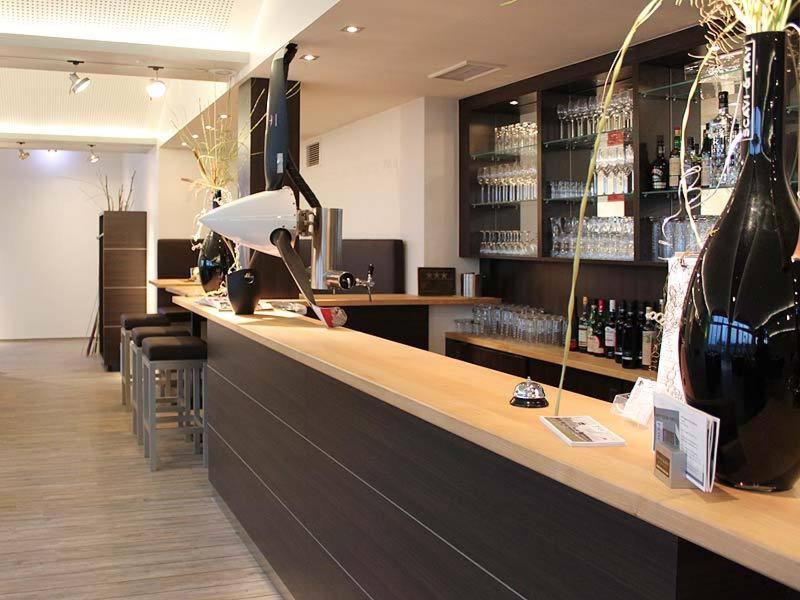 Ju52 Restaurant Hotel Lounge Арнсберг Екстер'єр фото